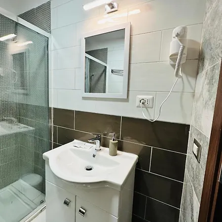 Viktoria House * Рим