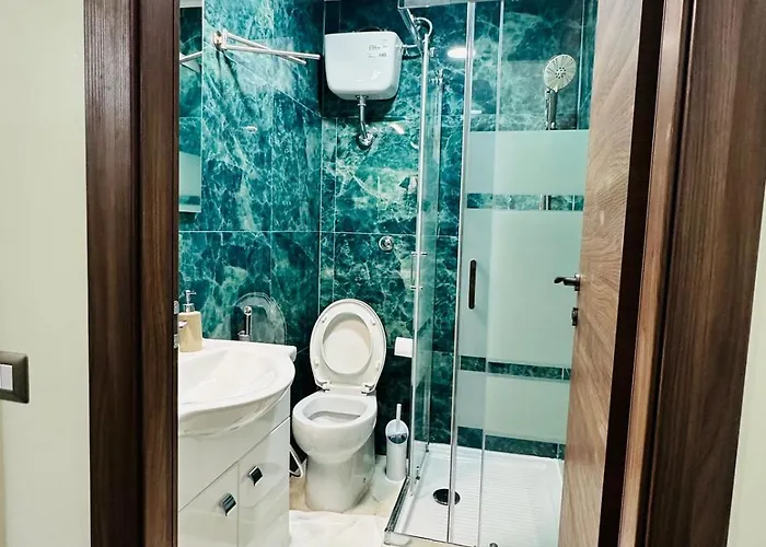 Viktoria House Bed & Breakfast 3*